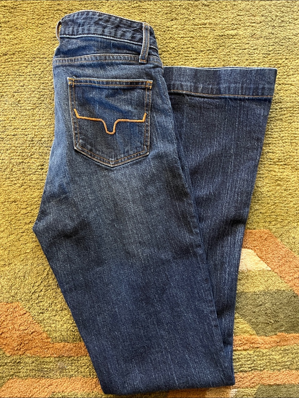 Kimes Ranch Women's Jennifer Flare Jeans in Dark Blue Size 6/34